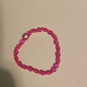 cute pink heart handmade bead bracelet